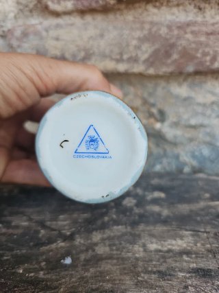 Jarrón porcelana blanco, azul y oro