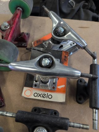 Lote piezas skate patinete