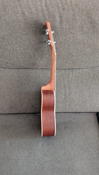 Ukelele Soprano AokoZo con funda y púas