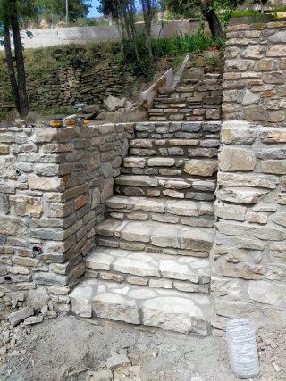 Reforma de muro de piedra