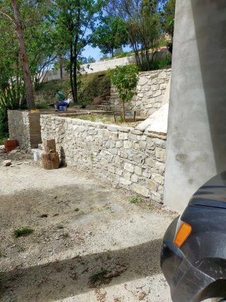 Reforma de muro de piedra
