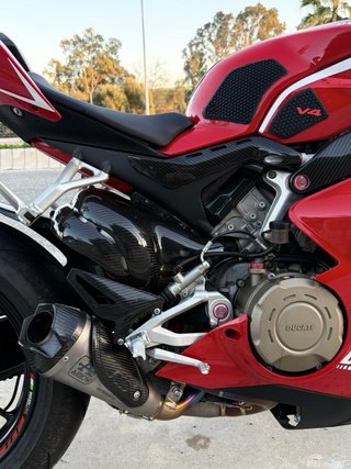 Ducati Panigale V4 Roja 2020