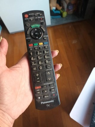 Televisión Panasonic Negra