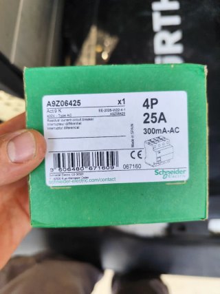 Interruptor Diferencial Schneider A9Z06425