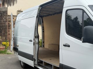 MERCEDES SPRINTER 2023 174kms L3H2 LARGA TECHO ALT