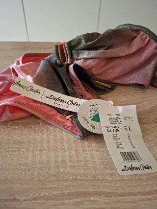 Bikini Dolores Cortes Lurex Rosa y Dorado.