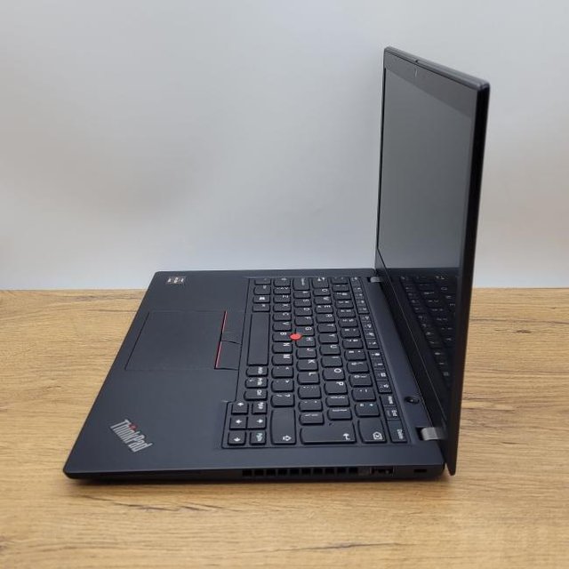 Lenovo ThinkPad X395 AMD Ryzen 3 PRO 3300U+Factura