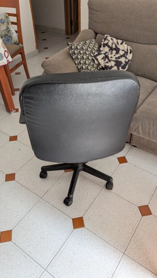 Silla de escritorio negra