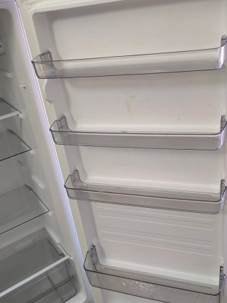 Nevera Svan Blanca 155x54