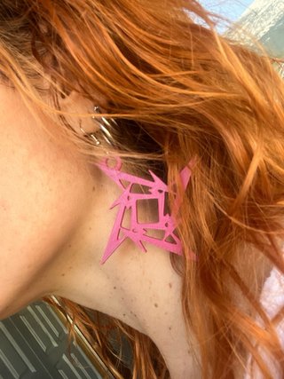 Pendientes Metallica.