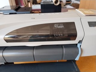 Plotter Beige/Gris Cierre Urgente