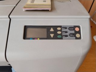 Plotter Beige/Gris Cierre Urgente