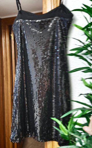 Vestido lentejuelas Jennyfer negro/plata