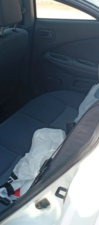 Nissan Almera 2003