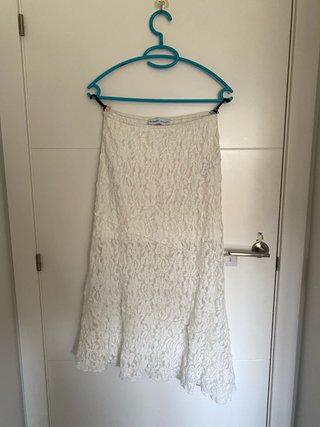 Falda larga encaje blanco Bershka