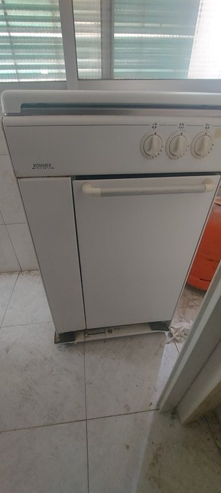 Cocina de gas Rommer 3 fuegos Butano