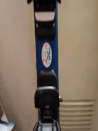 Esquís azules LCP