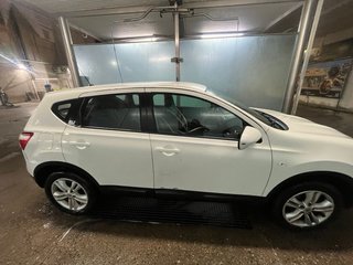 Nissan Qashqai+2 2011