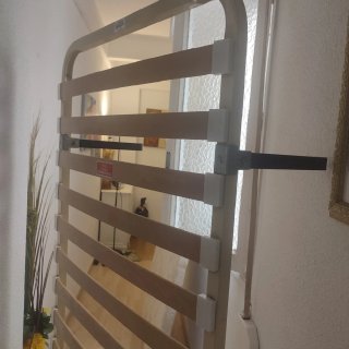 Cama y colchón 80cm