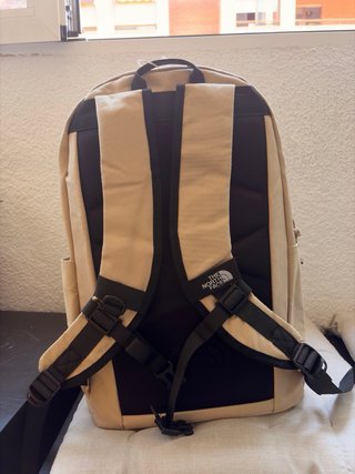 Mochila The North Face Beige y Amarilla