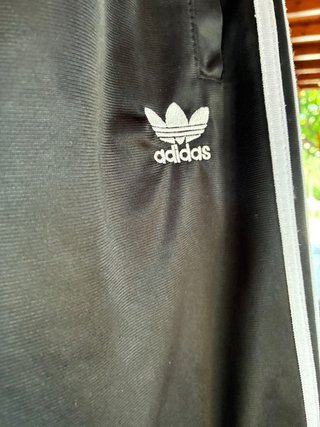 Pantalón chándal Adidas Talla S