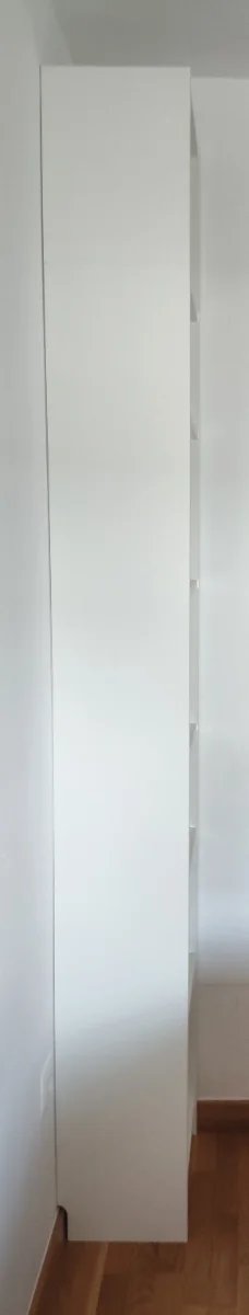Estantería Billy Ikea blanca.