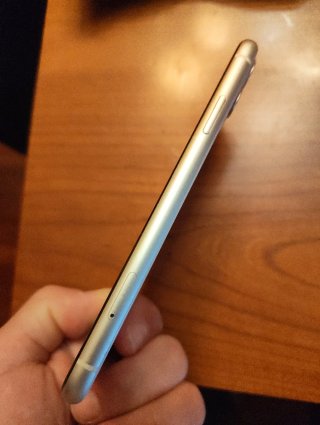 iPhone 11 Apple