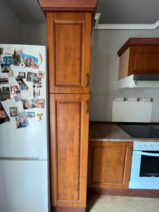 Mueble de cocina rústico madera y encimera
