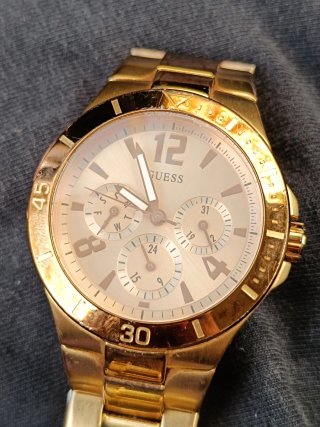Reloj original Guess Dorado Mujer