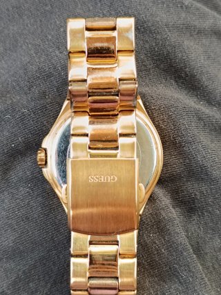 Reloj original Guess Dorado Mujer