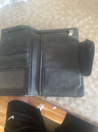 Cartera Balenciaga Negra