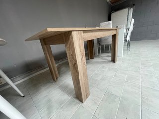Mesa Comedor Extensible Madera Clara En Liquidacio