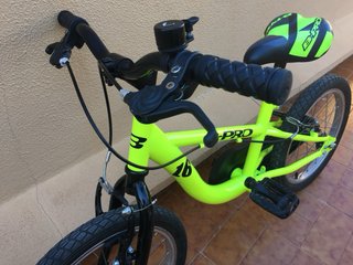 Bicicleta infantil B-PRO 16 color verde