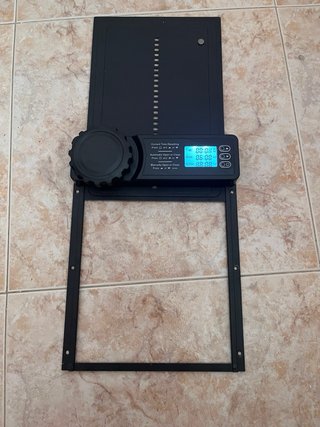 Puerta Automática Gallinero Metálica