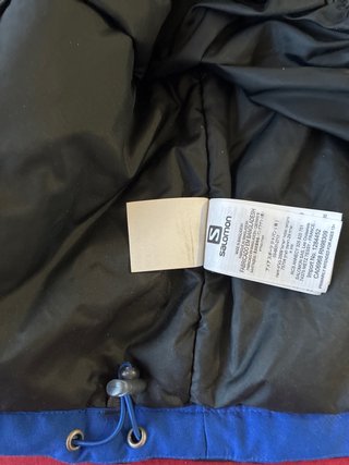 Chaqueta Salomon Negra y Azul con capucha extraibl