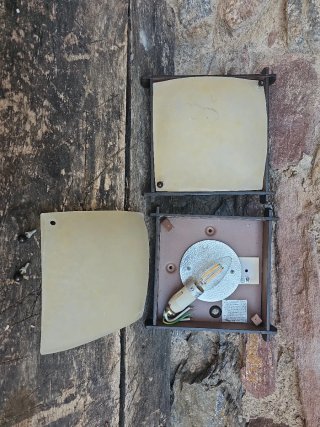 Lámpara de pared  hierro forjado y cristal