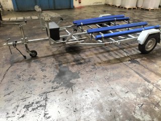 Remolque moto de agua doble