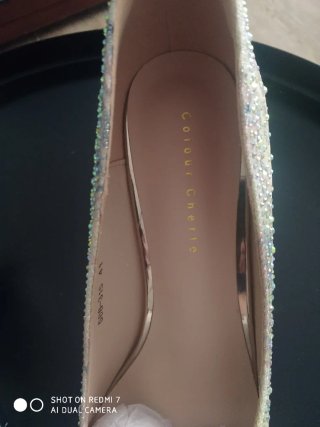 Zapatos de tacón brillantes talla 39