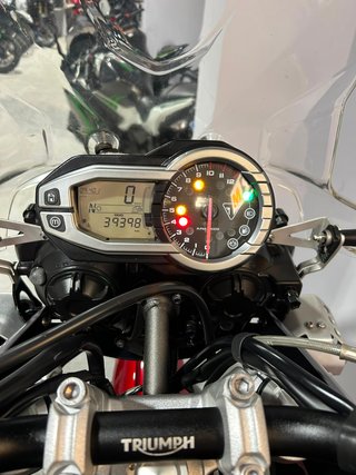 Triumph Tiger 800 XRT