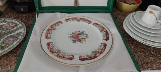 Prato de Porcelana Limoges com Espátula