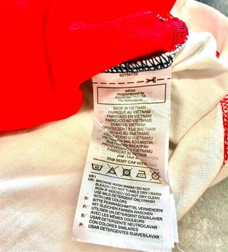 Camiseta Adidas Azul Marino y Rojo Talla M