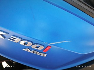 SYM 300i Maxi Scooter Azul