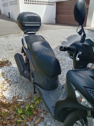 Suzuki Sixteen 125