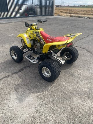 Suzuki LTZ 400 Quad Amarillo