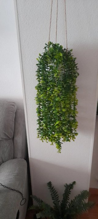 Planta colgante artificial con soga