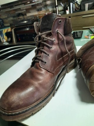 Botas de piel ROADSIGN Talla 44