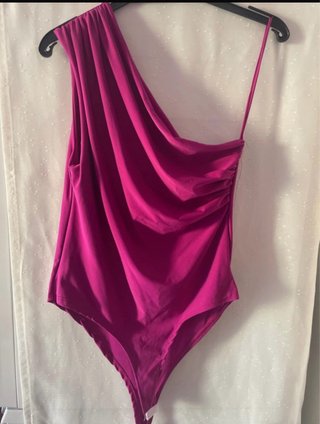 Body monospalla fucsia taglia unica
