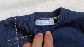 Jersey bebé azul marino bordado