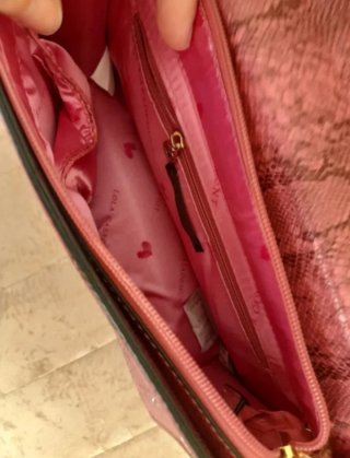 Dos bolsos de Lola Casademunt