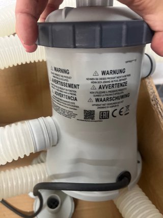Bomba para piscina con manguera